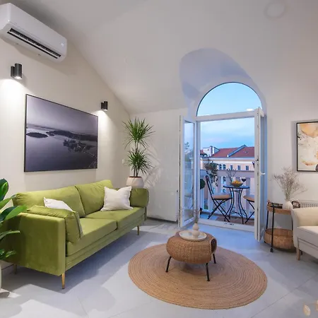 Arco - Elegant New - Free Parking